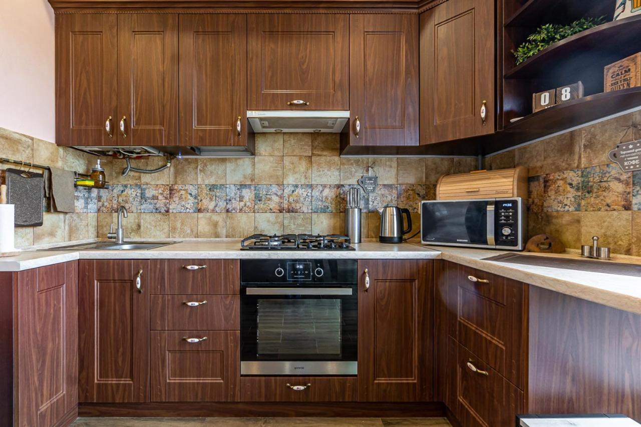Apartments “U Prawnika” Lviv Luaran gambar